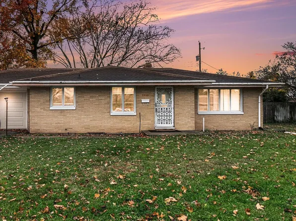 2229 Frances Ave, Elkhart, IN 46517
