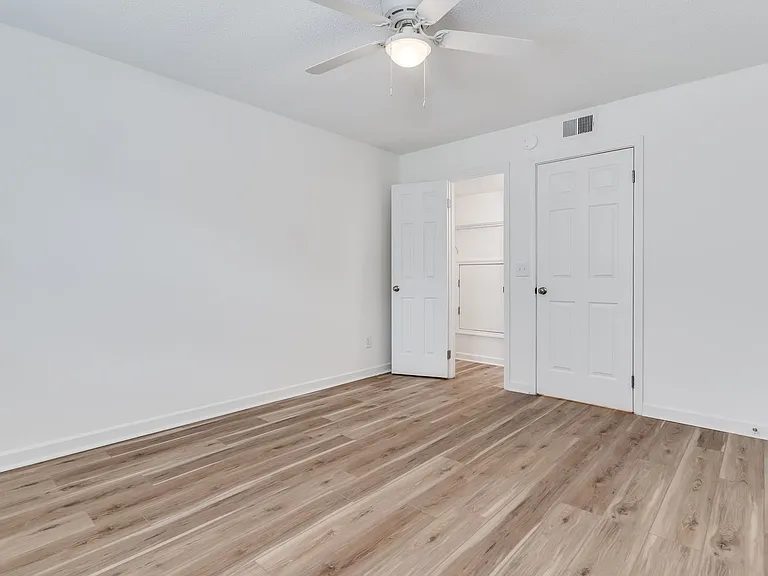 2915 Hope Ave #1 — Photo 15
