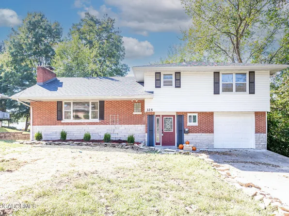 325 Crest Dr, Jefferson City, MO 65109