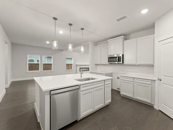 2028 Jasper Mdws, Mesquite, TX 75181
