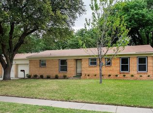 1422 Brookhollow Dr, Irving, TX 75061