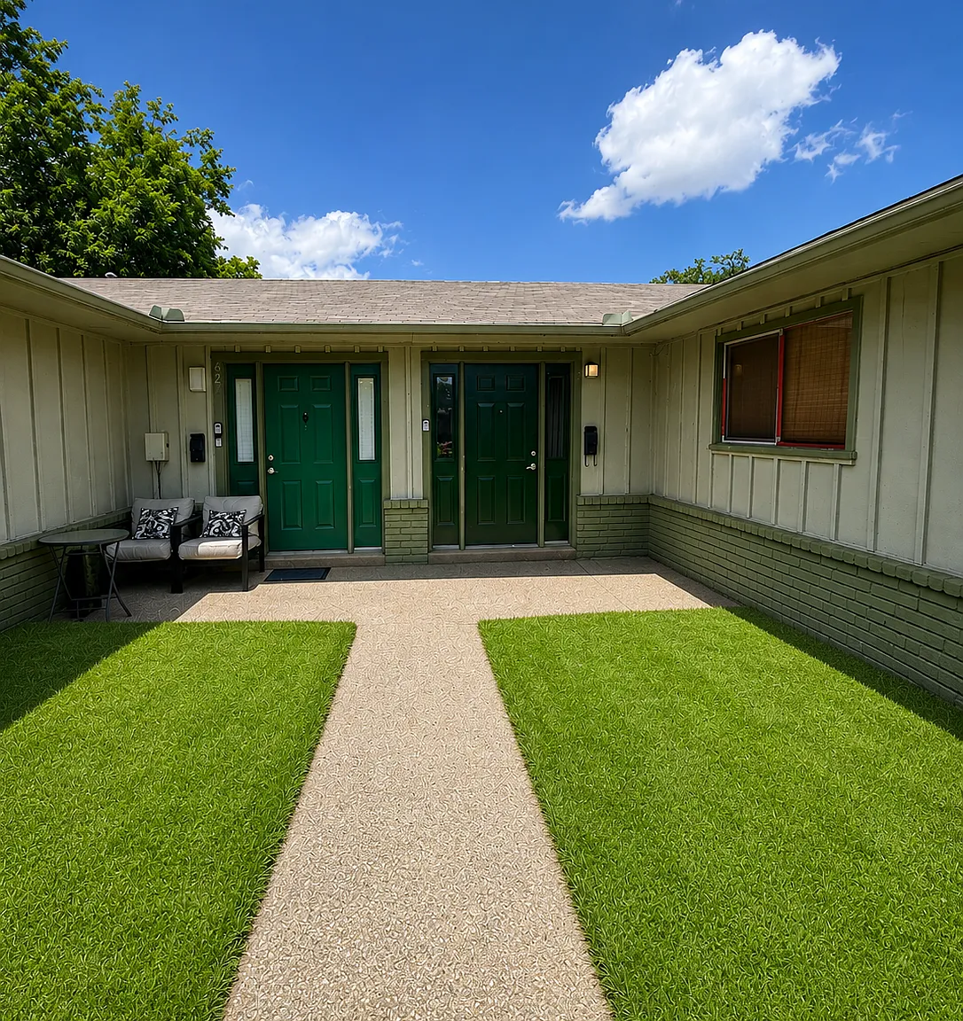 2 bed, 716 sqft, $1,450 — Photo 2