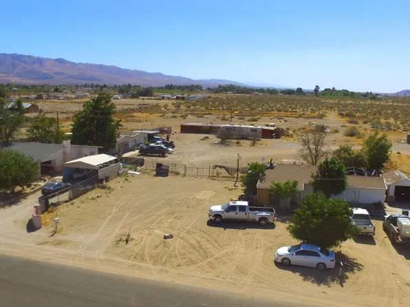 10316 Baker Rd, Lucerne Valley, CA 92356