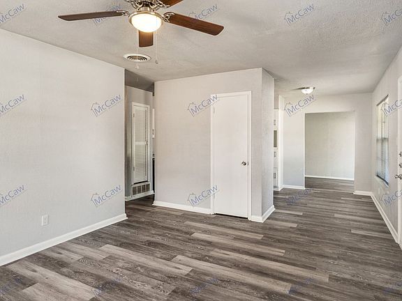 2nd image of 811 Vogel St