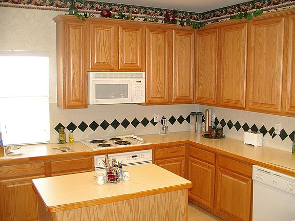 Lots of countertop and cabinets