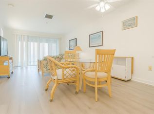 2124 N Tamiami Trl APT 204, Sarasota, FL 34234