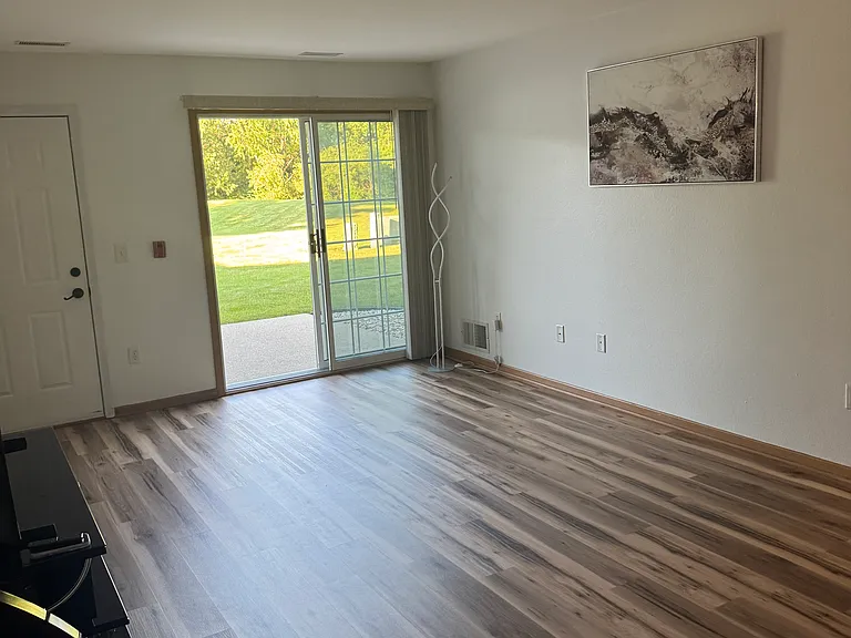 8060 Lexington Pl #2 — Photo 4