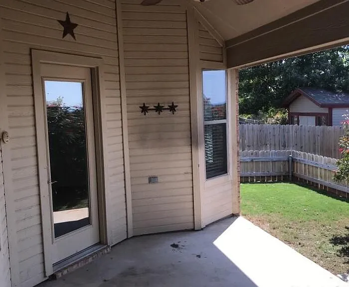 1005 Winding Rd — Photo 6