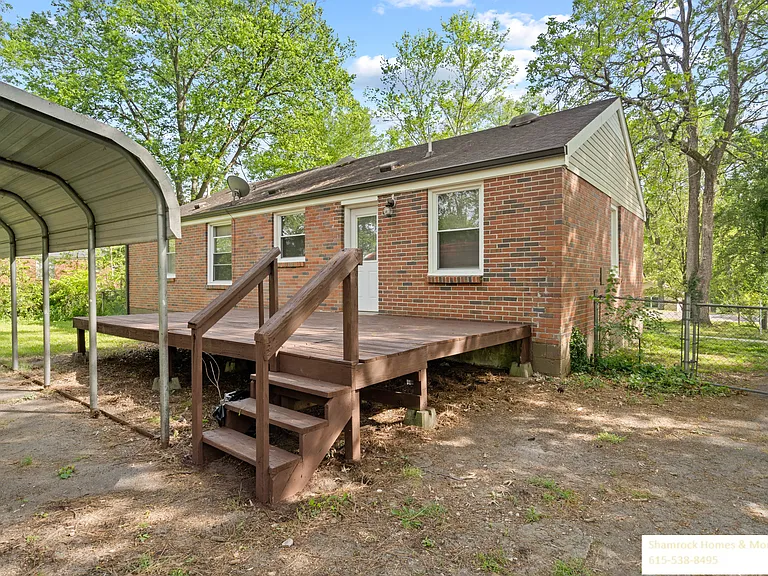 1235 Berwick Trl — Photo 35