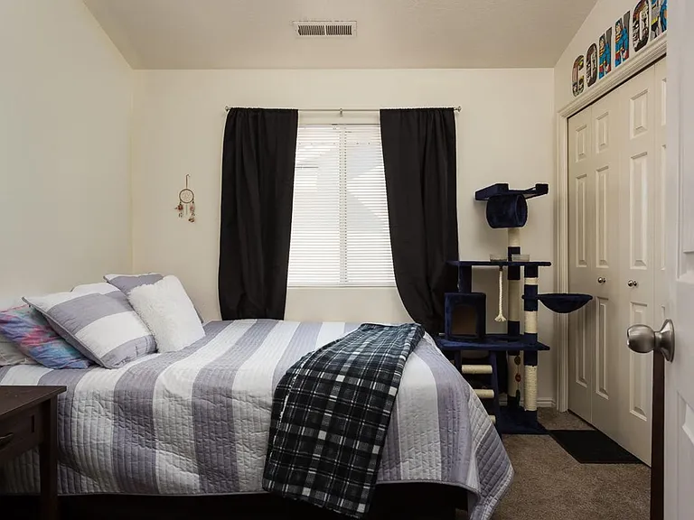 1040 N 1300 W #30 — Photo 13
