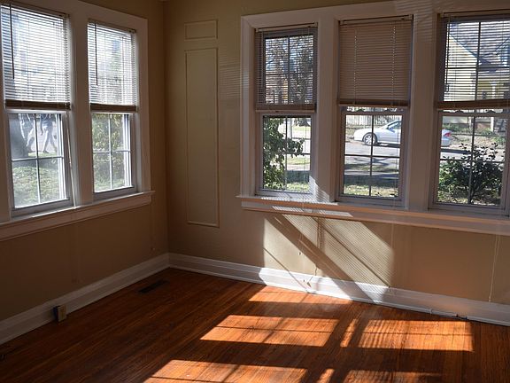 4th image of 1920 Portland Ave APT 1