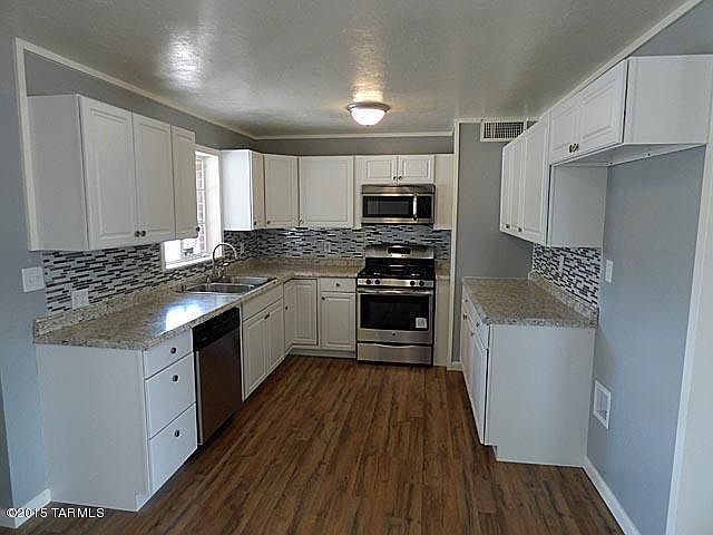 1st image of 2567 N Jordan Dr