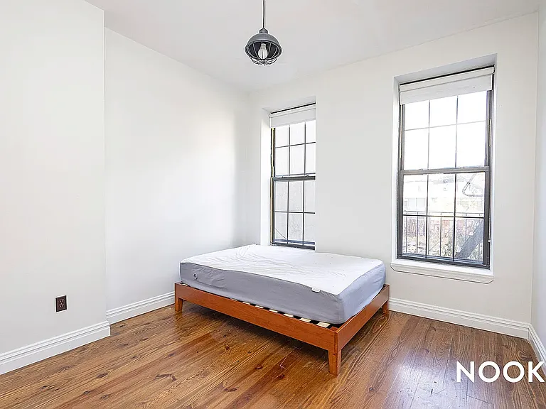 73 Jefferson St #4F — Photo 9