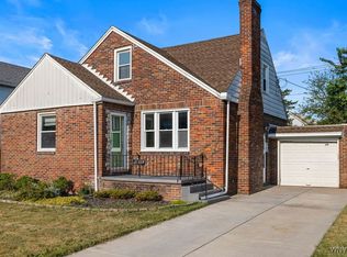 88 Mapleview Rd, Cheektowaga, NY 14225