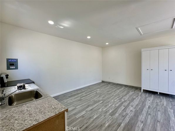 7701 Camellia Ave, North Hollywood, CA 91605