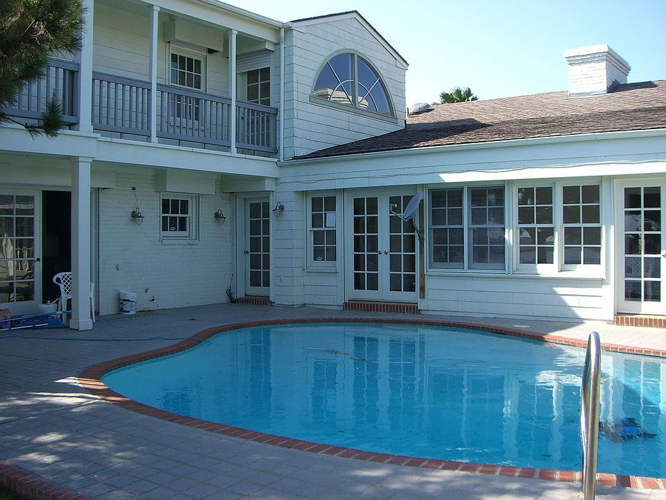 1st image of 2625 Gerol Dr