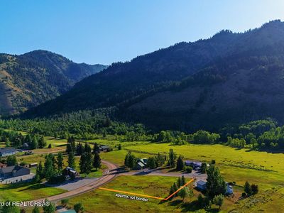 66 Hardman Rd, Thayne, WY, 83127