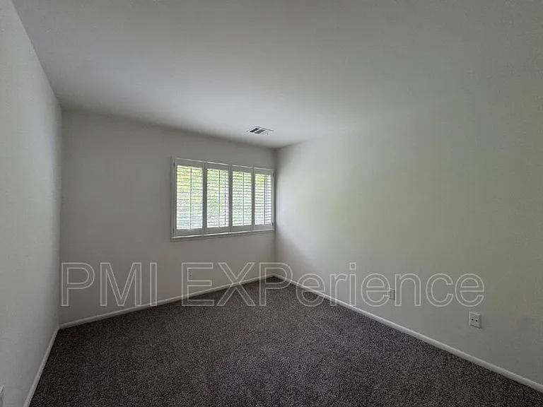 10246 Prince Pl #107 — Photo 9