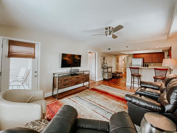 5th image of 1735 Lake Ave APT 501
