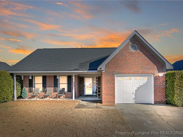 6342 Bent Tree Dr, Fayetteville, NC 28314