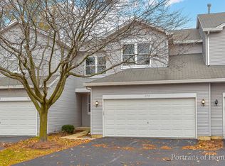 173 Lilac Ln, North Aurora, IL 60542