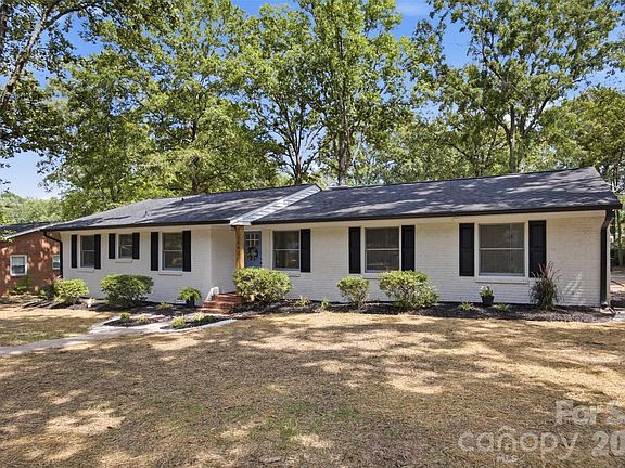4th image of 1403 Georgia Ave