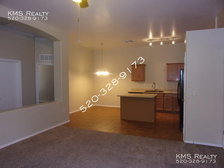 3 Bedroom 2 Bath- 6027 S Avenida Las Monjas- Owner /Agent — Photo 4