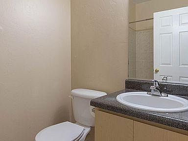 5th image of 18854 S Brentford Dr