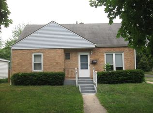 1116 Glenwood Ave, Waukegan, IL 60085