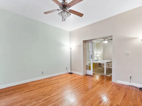 223 Dodd Street image 8 of 28