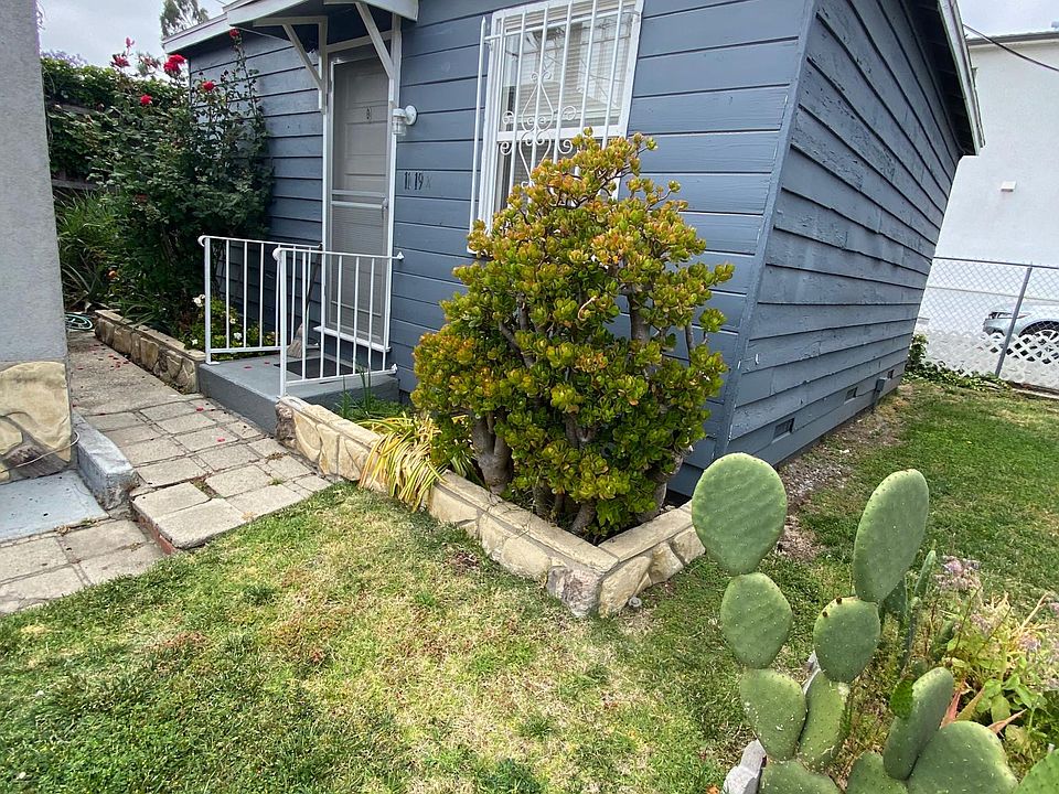 1st image of 1119 N Ogden Dr #1/4