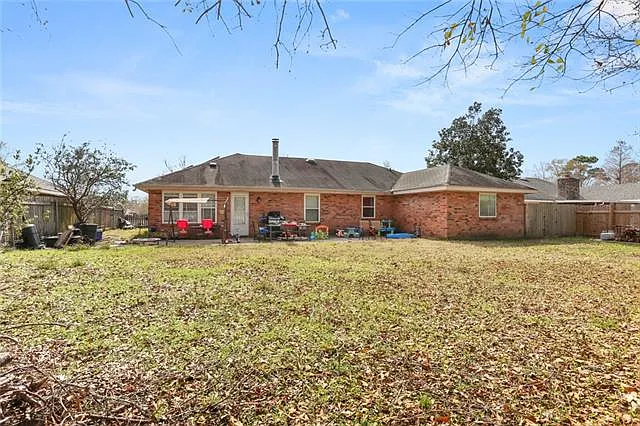 542 Driftwood Cir — Photo 13