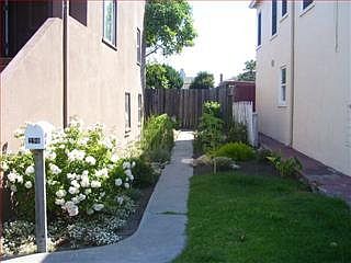 4th image of 290 Poplar Ave