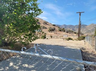 8704 Deerbrush Ave, Lake Isabella, CA 93240