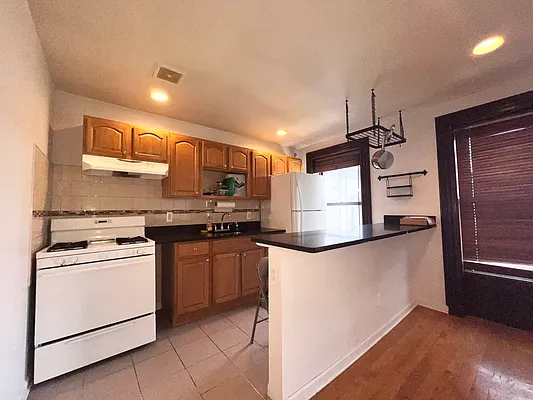 Rented by Voro New York | media 9