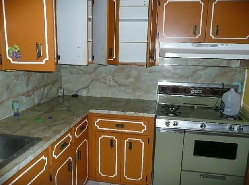 2nd image of 3204 Scanlan Ave