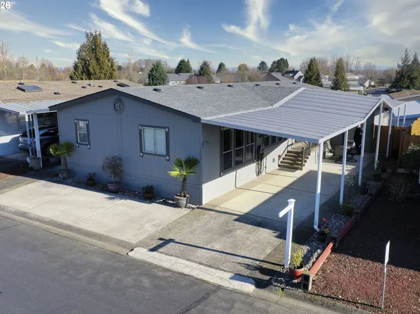 51490 SE 6th St, Scappoose, OR 97056