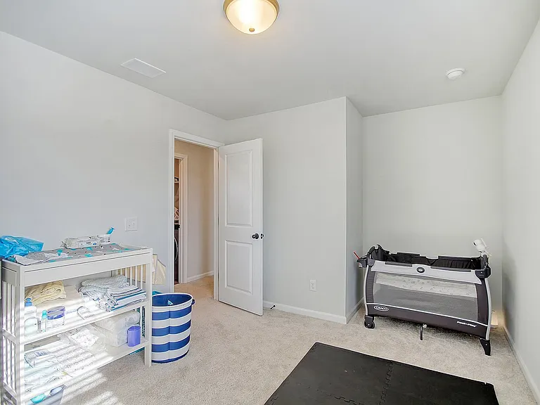 705 McRoy St — Photo 16