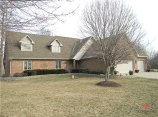 10594 Eagle Dr, Indianapolis, IN 46234