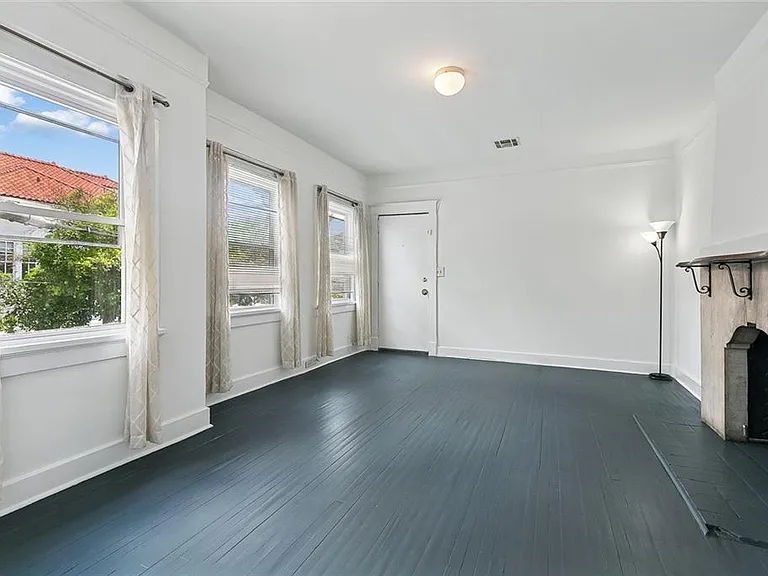7324 Maple St — Photo 3