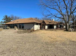 448 Hynds Ranch Rd, Van Alstyne, TX 75495
