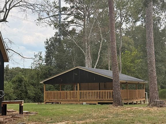 5th image of 8346 Clark Rd