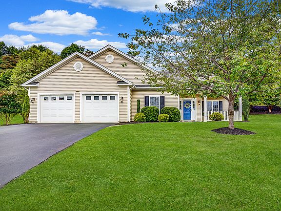 2nd image of 6028 Tolman Cir