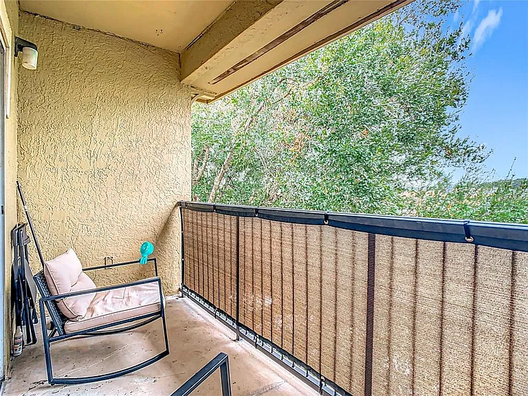 114 Vista Verdi Cir #328 — Photo 37