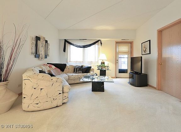 2nd image of 7400 W Lawrence Ave Unit 235