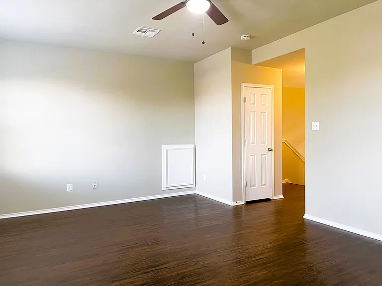 11021 Boundless Valley Dr — Photo 16