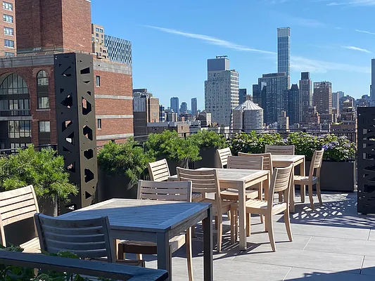 Sold by Corcoran | media 17