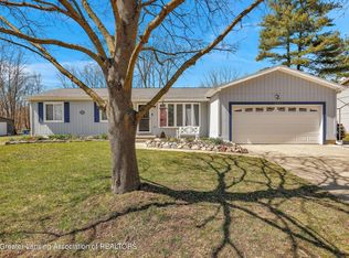 2337 Park Ln, Holt, MI 48842