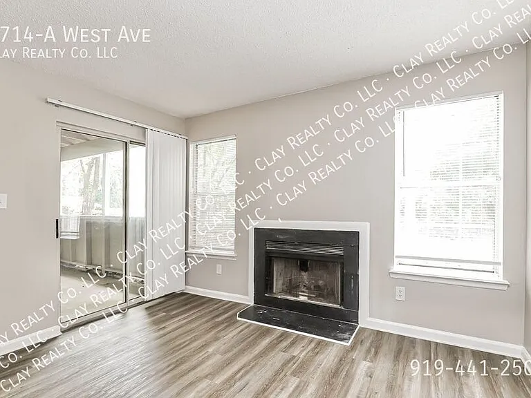 3714A West Ave — Photo 2