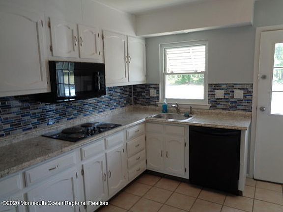 5th image of 710A Dorchester Dr #1001